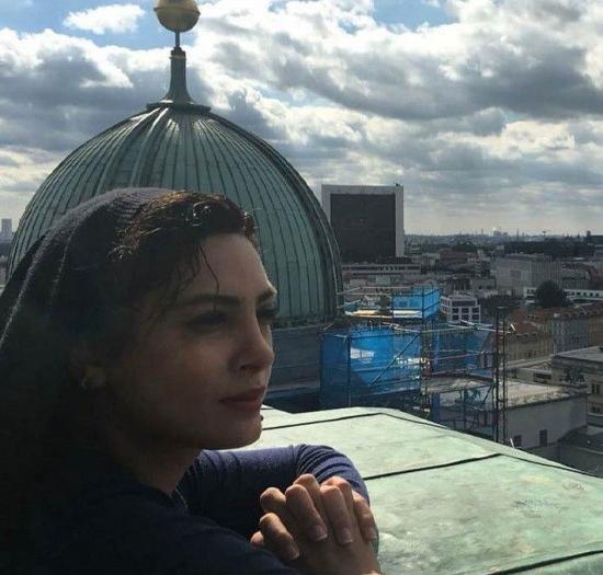 عکس غمگین حدیثه تهرانی