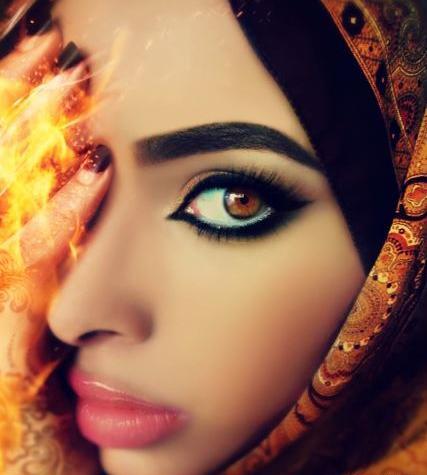 عکس دختر زیبا با چشمان عسلی