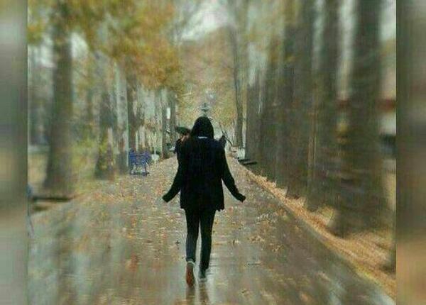 عکس دخترونه زیر بارون