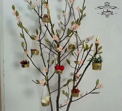 عکس ایده سفره هفت سین با شاخه درخت