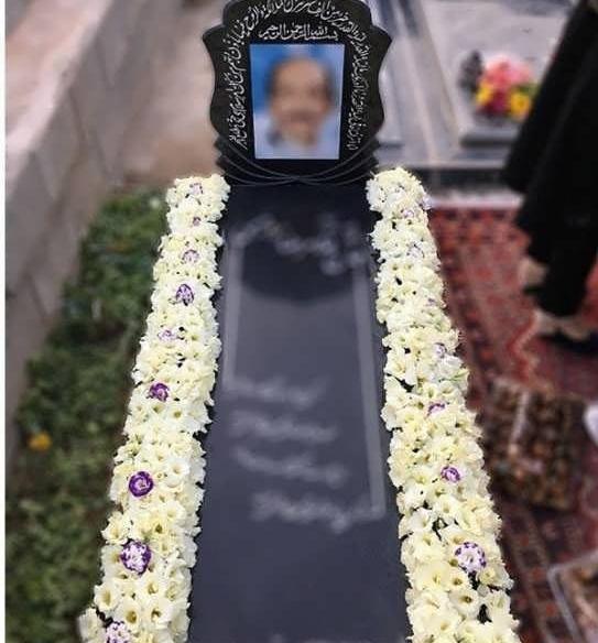 عکس قبر و گل