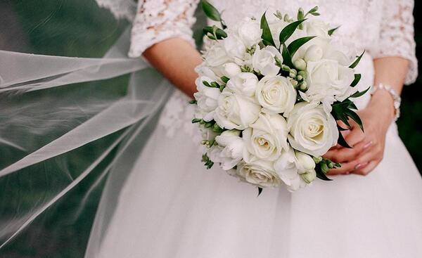 عکس دسته گل نرگس برای عروس