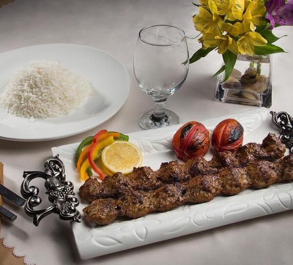 عکس چلو کباب لقمه زعفرانی