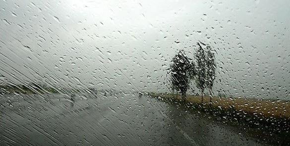 عکس باران فیک