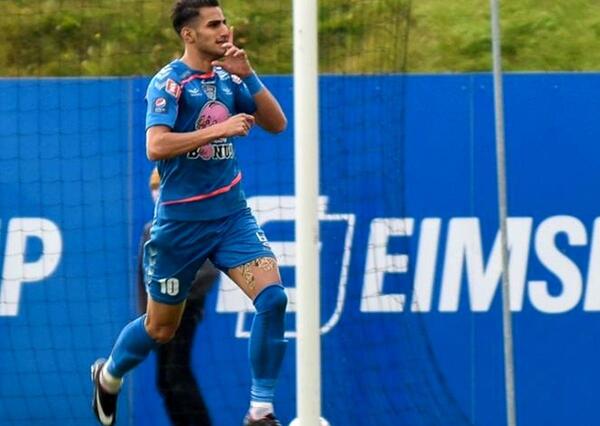 عکس شهاب زاهدی در پرسپولیس