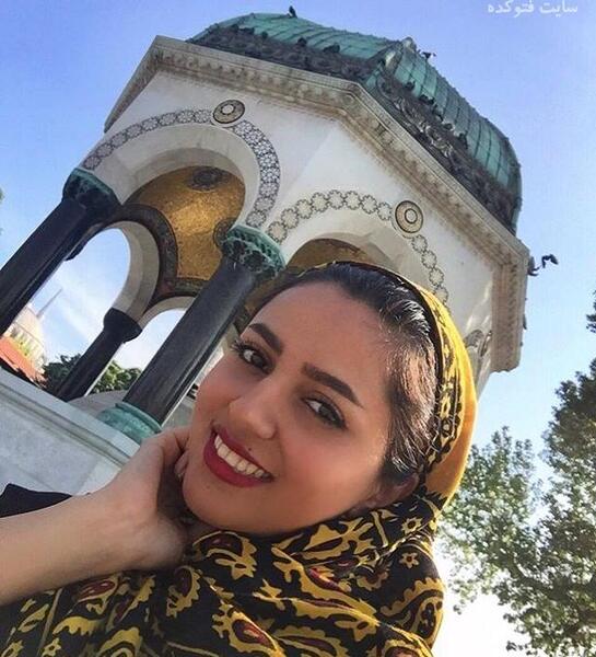 عکس یلدا عباسی خواننده کرمانج