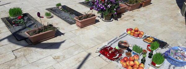 عکس سفره هفت سین روی قبر