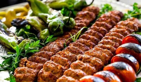 عکس چلو کباب لاکچری