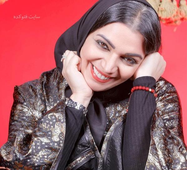 عکس هانیه در چوب خط