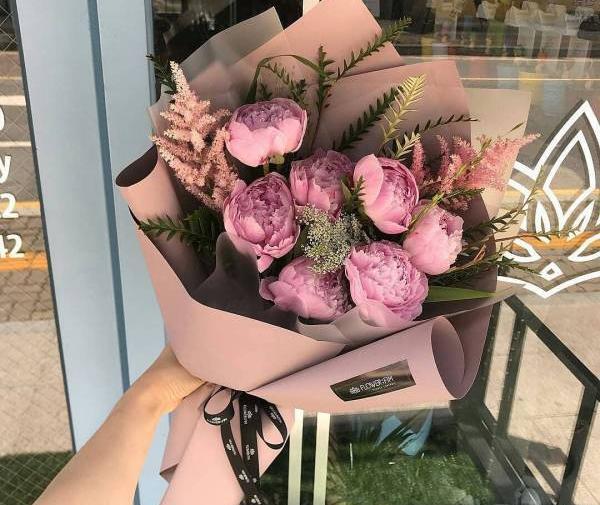 عکس دسته گل روز معلم