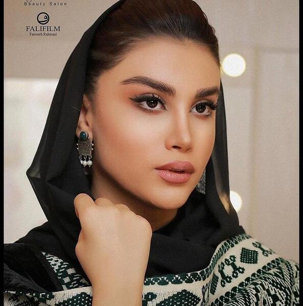 عکس نقاشی شکیلا