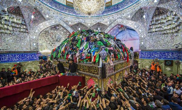 عکس ضریح امام حسین در اربعین