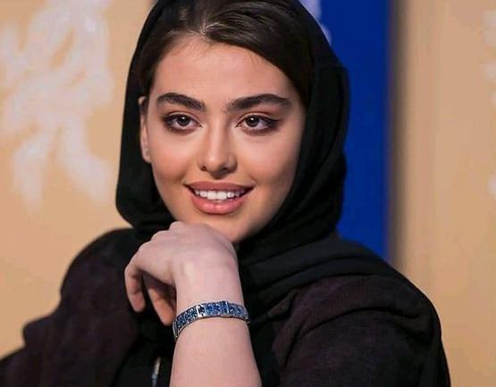 عکس ریحانه اسدی