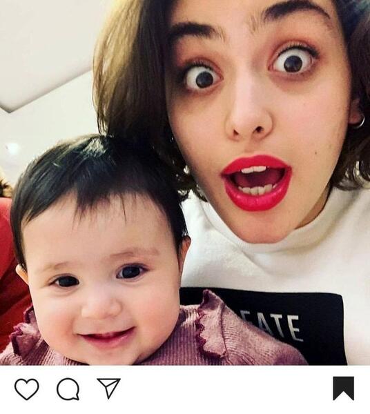 عکس بارداری ریحانه پارسا
