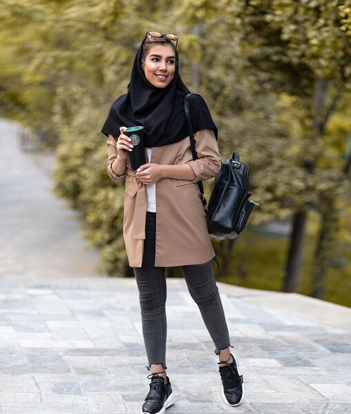 عکس مدل مانتو جلو باز اسپرت دخترانه کوتاه