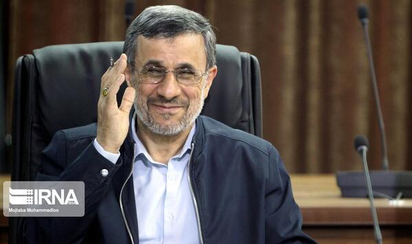 عکس احمدی نژاد با خلخالی