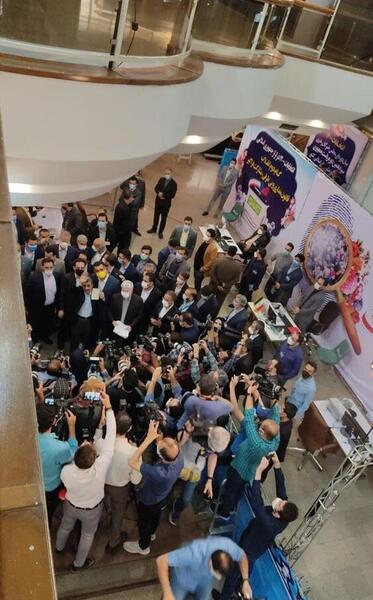 عکس احمدی نژاد با خلخالی