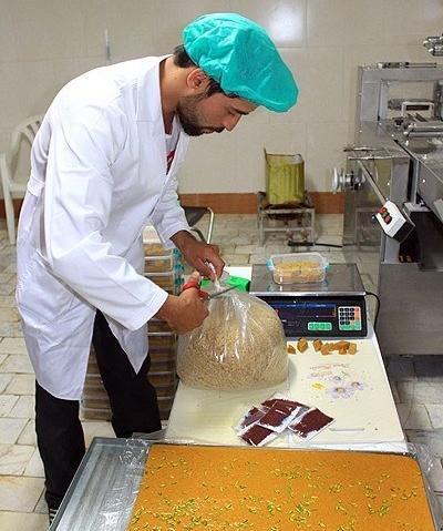 عکس حلوا لوز
