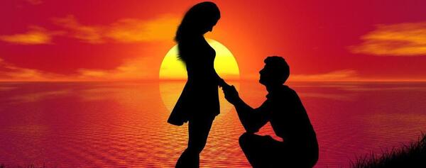 عکس عاشقانه دونفره غروب دریا