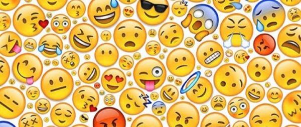 عکس استیکر پوزخند
