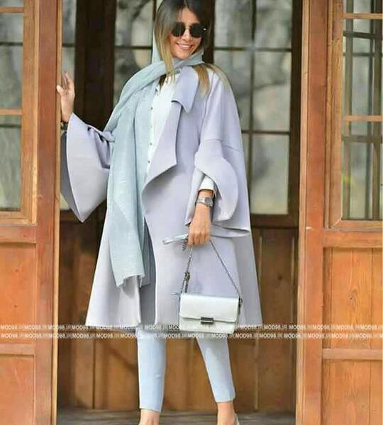 عکس مانتو دخترانه رنگ شاد