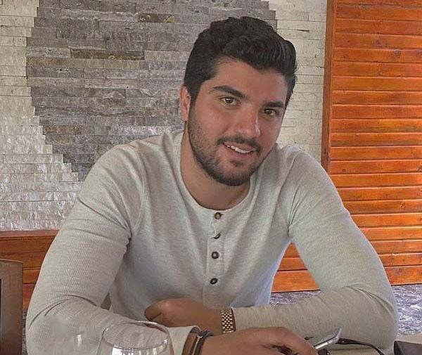 عکس حمید پارسا گوینده خانواده باحال