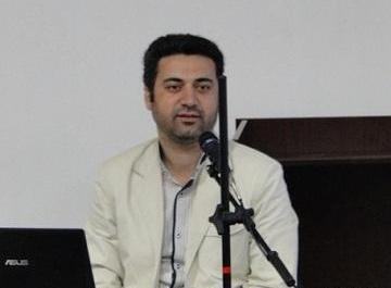 عکس دکتر آرش روشن طب سنتی