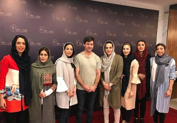 عکس خانه کریم باقری
