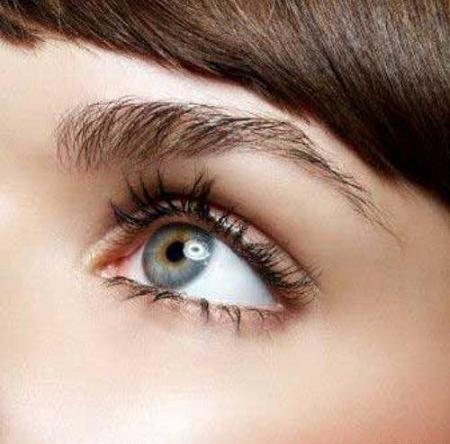 عکس چشم و ابرو قهوه ای برای پروفایل
