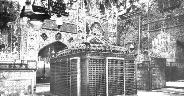عکس قدیمی ضریح امام رضا
