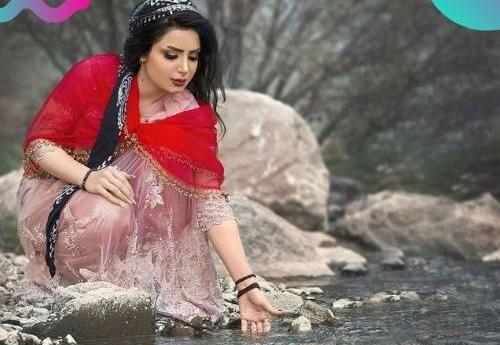 ژست عکس دخترانه بدون دیده شدن صورت
