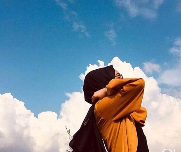 ژست عکس دخترانه بدون دیده شدن صورت