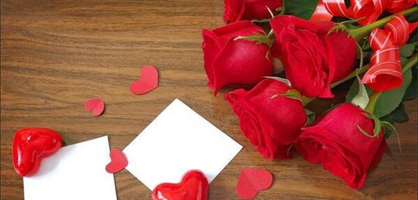 عکس نوشته قلب با گل