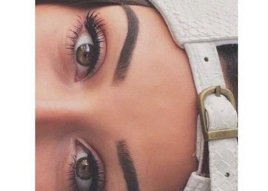 عکس دختر برای پروفایل از نیم رخ