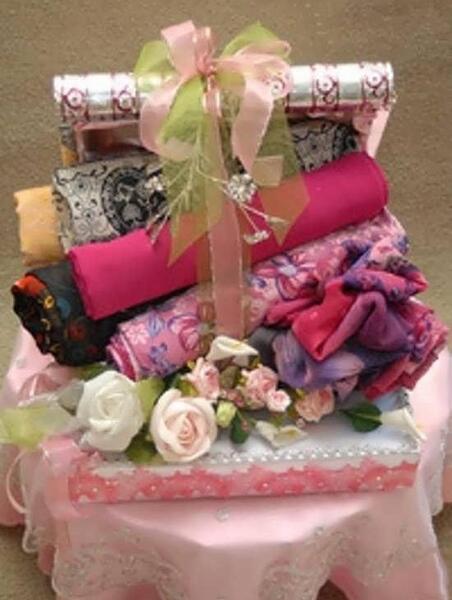 عکس ایده عیدی عروس