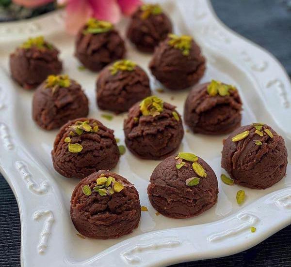 عکس حلوا شکلاتی