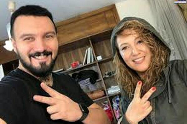 عکس همسر کامبیز دیرباز