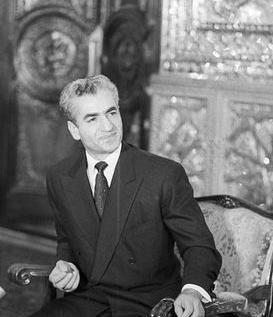 عکس محمدرضا شاه با صدام