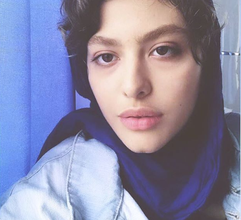 عکس ریحانه پارسا با چهره آشفته