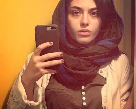 عکس ریحانه پارسا با چهره آشفته