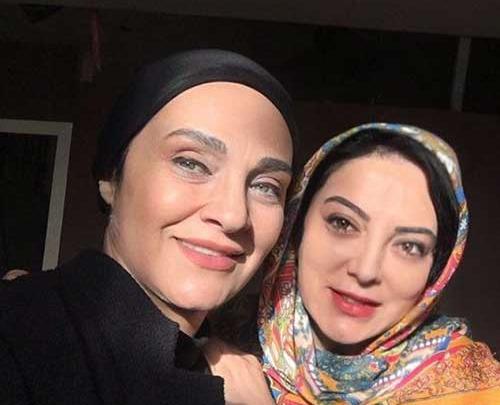 عکس آزاده ریاضی و خواهرش