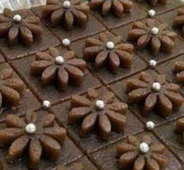 عکس حلوا نسکافه ای