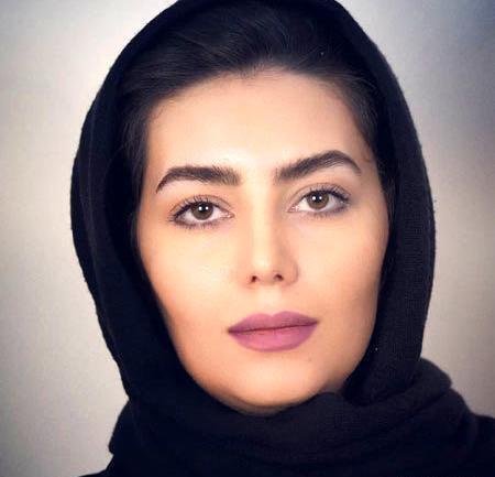 عکس روژان در فیلم قسم