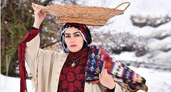 عکس روژان در فیلم قسم