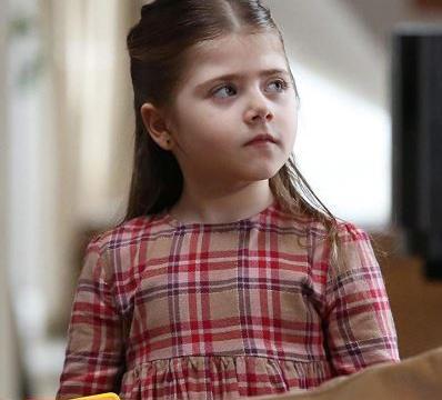 عکس روژان در فیلم قسم