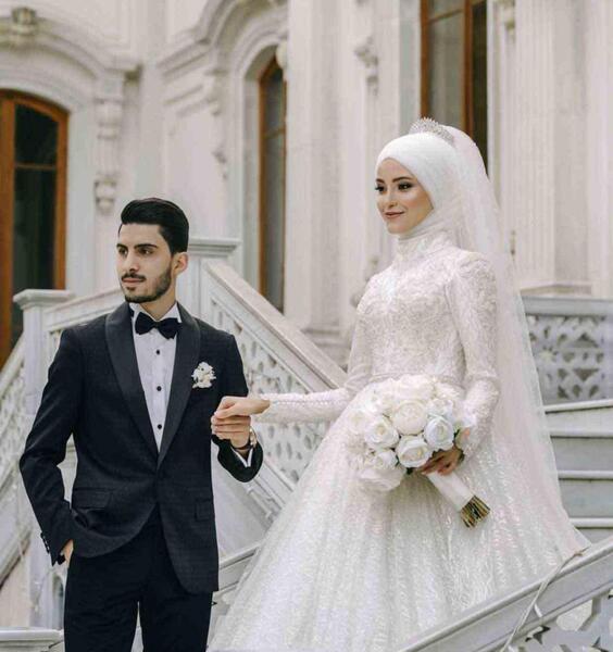 عکس با حجاب عروس و داماد