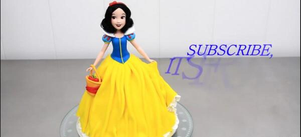 عکس کیک تولد دخترانه سفید برفی