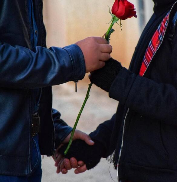 عکس عاشقانه دونفره گل