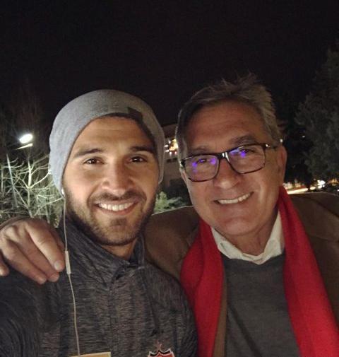 عکس احمد نوراللهی با لباس شخصی