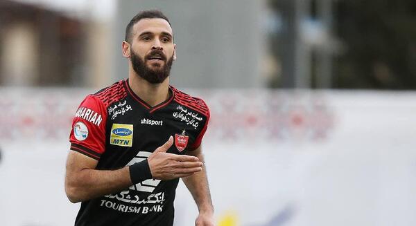 عکس احمد نوراللهی با لباس شخصی